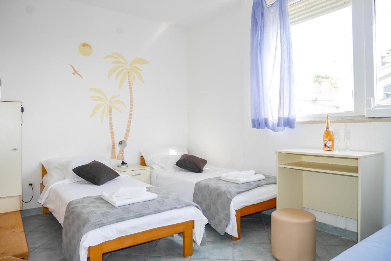 Apartments Beach Дуги-Рат Экстерьер фото