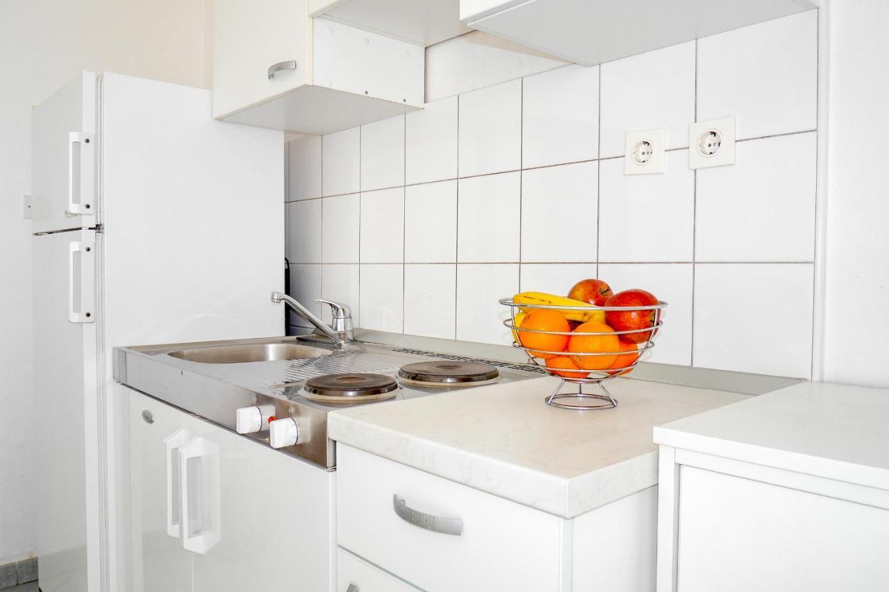 Apartments Beach Дуги-Рат Экстерьер фото