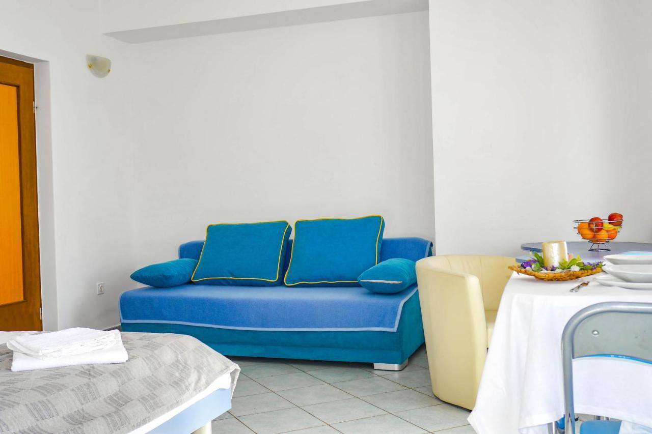 Apartments Beach Дуги-Рат Экстерьер фото